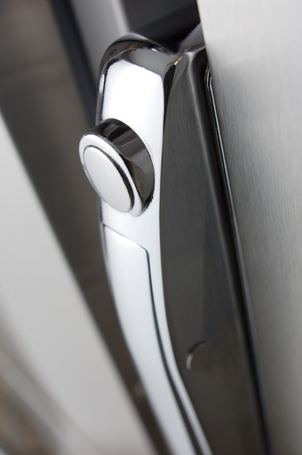 holding cabinet handle