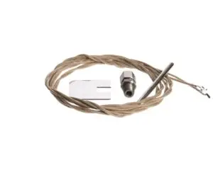 a close up of a wire