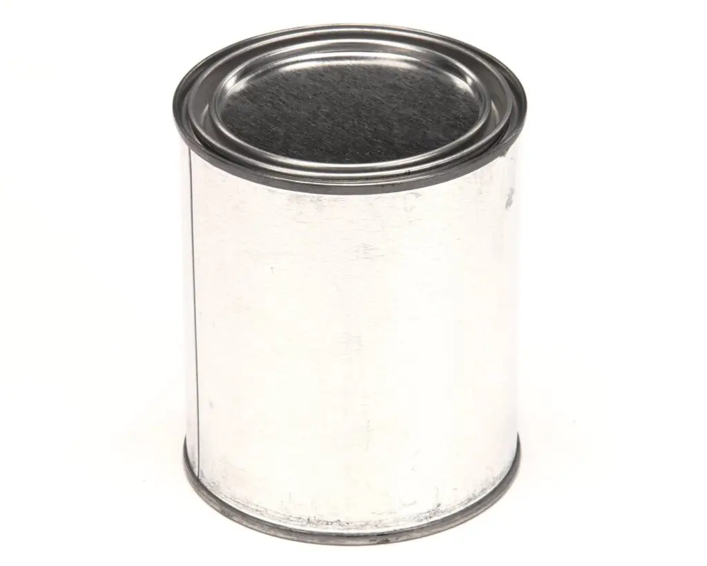 a silver can with a lid